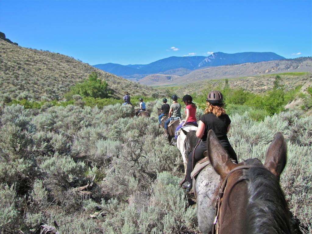 Sundance Guest Ranch Villa Ashcroft Luaran gambar