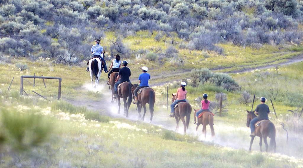 Sundance Guest Ranch Villa Ashcroft Luaran gambar